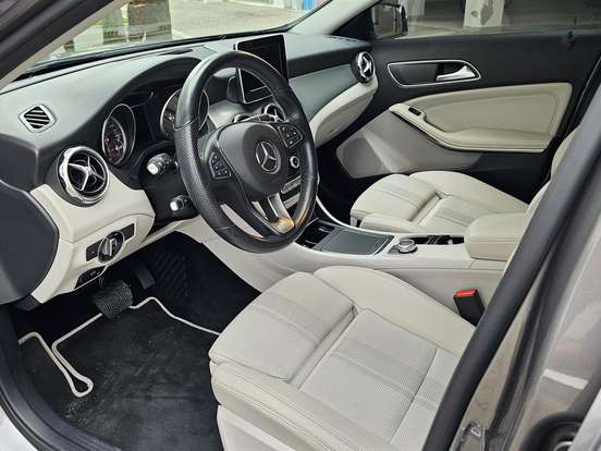 MERCEDES-BENZ-GLA 200-1.6 CGI FLEX ADVANCE 7G-DCT MERCEDES-BENZ-GLA 200-2018