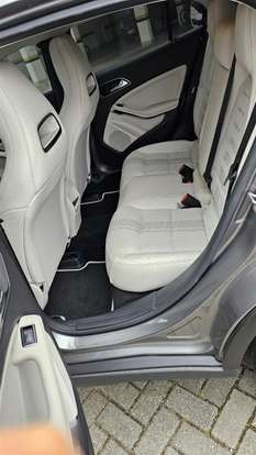 MERCEDES-BENZ-GLA 200-2018