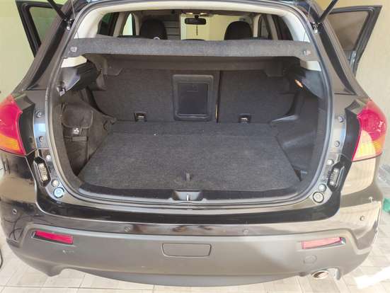 MITSUBISHI-ASX-2011