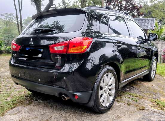 MITSUBISHI-ASX-2016