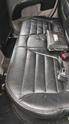 MITSUBISHI-L200-2010