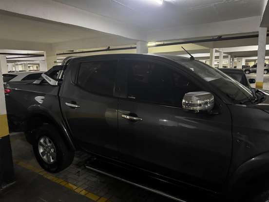 MITSUBISHI-L200 TRITON-2017