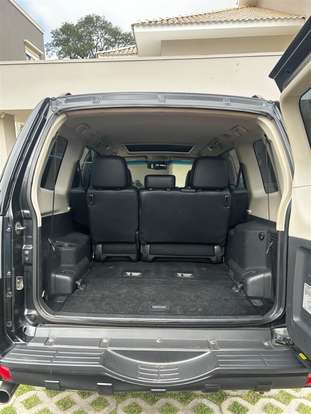 MITSUBISHI-PAJERO-2015