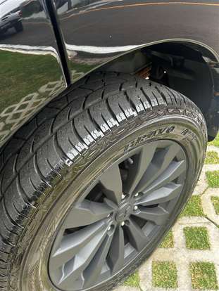 MITSUBISHI-PAJERO-2015
