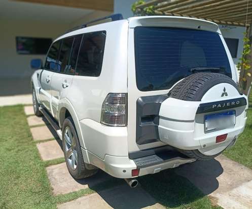 MITSUBISHI-PAJERO FULL-2014