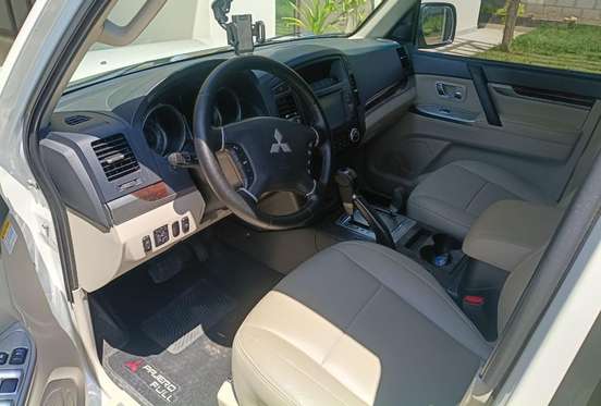 MITSUBISHI-PAJERO FULL-2014