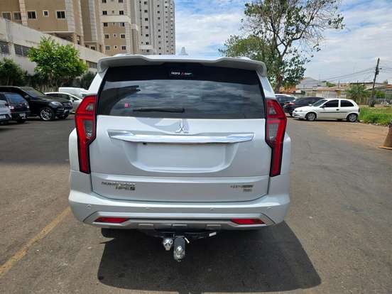 MITSUBISHI-PAJERO SPORT-2.4 16V MIVEC TURBO DIESEL HPE-S AWD AUTOMÁTICO MITSUBISHI-PAJERO SPORT-2021