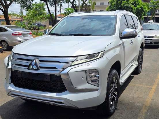 MITSUBISHI-PAJERO SPORT-2.4 16V MIVEC TURBO DIESEL HPE-S AWD AUTOMÁTICO MITSUBISHI-PAJERO SPORT-2021