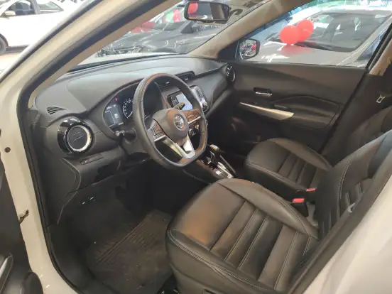 NISSAN-KICKS-2022