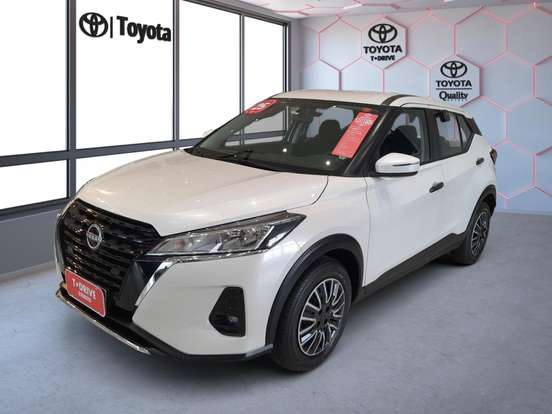 NISSAN-KICKS PLAY-2025