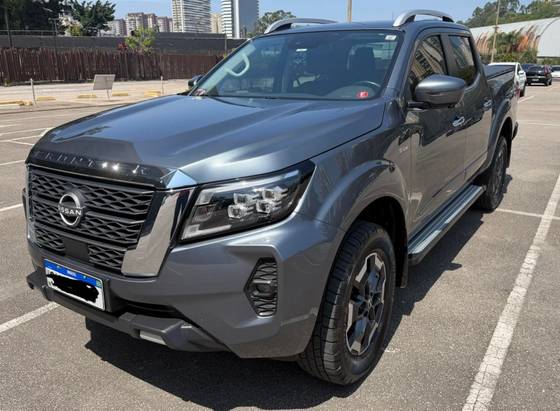 NISSAN FRONTIER 2.3 16V TURBO DIESEL PLATINUM CD 4X4 AUTOMÁTICO