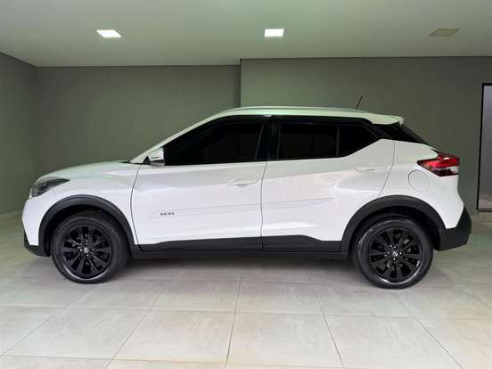 NISSAN-KICKS-2017