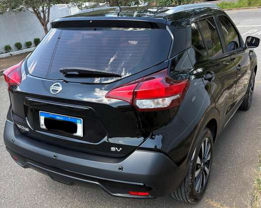 NISSAN-KICKS-2020