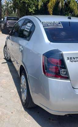 NISSAN-SENTRA-2012