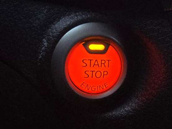 NISSAN-SENTRA-2.0 SL 16V FLEX 4P AUTOMÁTICO NISSAN-SENTRA-2015