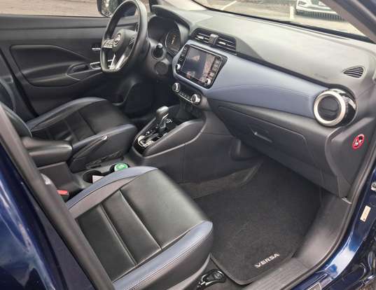 NISSAN-VERSA-2024