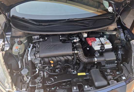 NISSAN-VERSA-2024