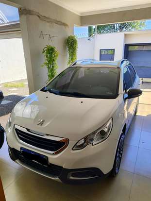 PEUGEOT-2008-2017