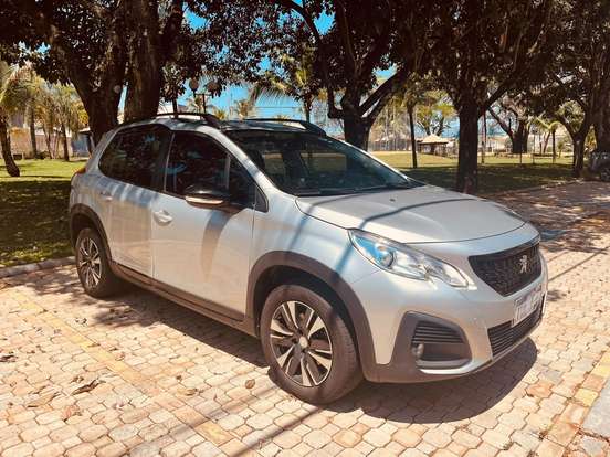 PEUGEOT-2008-2022