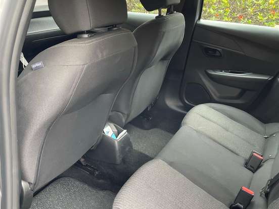 PEUGEOT-208-1.0 FIREFLY FLEX LIKE MANUAL PEUGEOT-208-2023