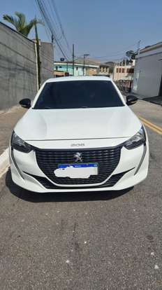 PEUGEOT-208-2023
