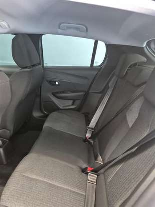 PEUGEOT-208-2025