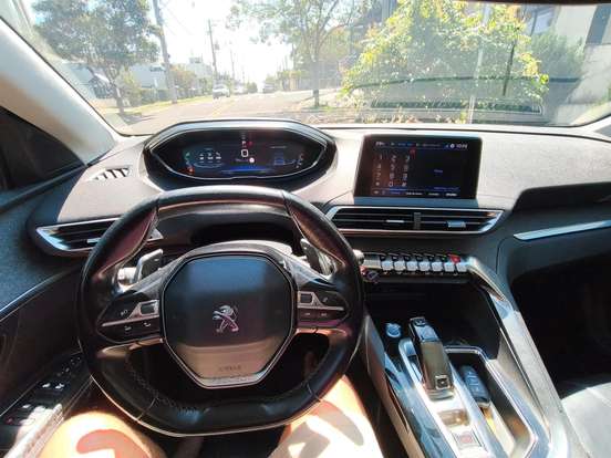 PEUGEOT-3008-1.6 GRIFFE PACK THP 16V GASOLINA 4P AUTOMÁTICO PEUGEOT-3008-2018