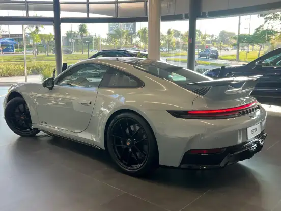 PORSCHE-911-3.6 24V H6 T-HYBRID CARRERA GTS PDK PORSCHE-911-2025