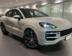 PORSCHE CAYENNE 3.0 V6 E-HYBRID COUPÉ AWD TIPTRONIC S PORSCHE CAYENNE 3.0 V6 E-HYBRID COUPÉ AWD TIPTRONIC S