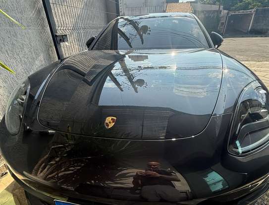 PORSCHE-PANAMERA-2017