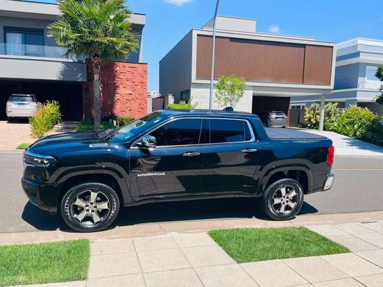 RAM-RAMPAGE-2.0 TURBO DIESEL LARAMIE 4X4 AUTOMÁTICO RAM-RAMPAGE-2024