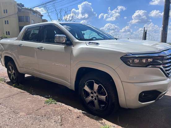RAM-RAMPAGE-2.2 TURBO DIESEL LARAMIE 4X4 AUTOMÁTICO RAM-RAMPAGE-2025