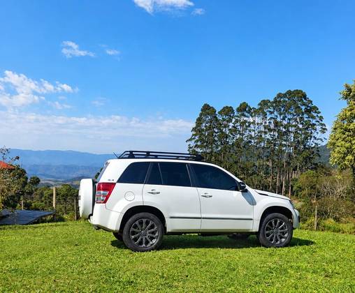 SUZUKI GRAND VITARA 2.0 4X4 16V GASOLINA 4P AUTOMÁTICO
