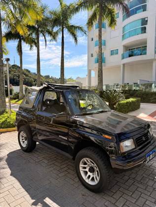 Suzuki Vitara 1.6 JLX Canvas TOP 4X4 8V Gasolina 2P Automático