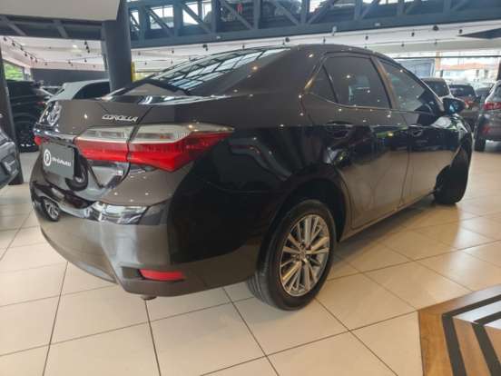 TOYOTA-COROLLA-2017