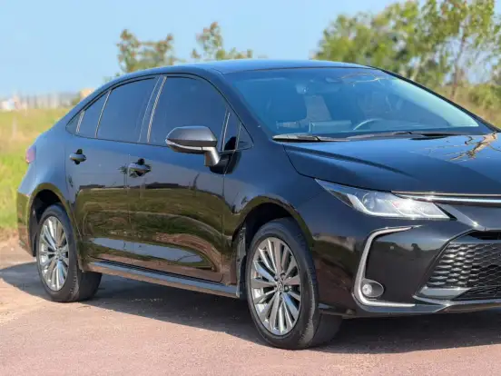 TOYOTA-COROLLA-2023