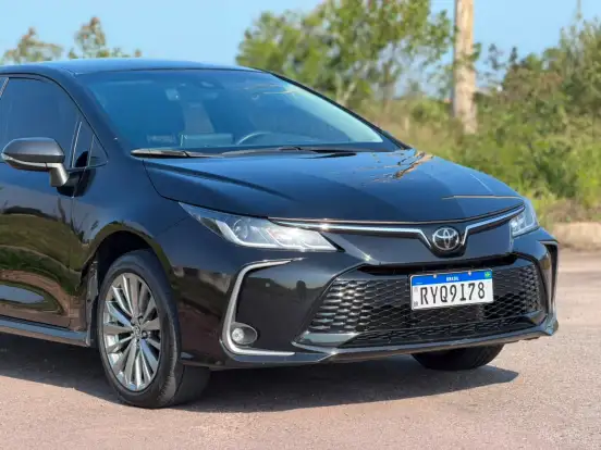 TOYOTA-COROLLA-2023