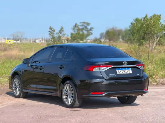 TOYOTA-COROLLA-2023
