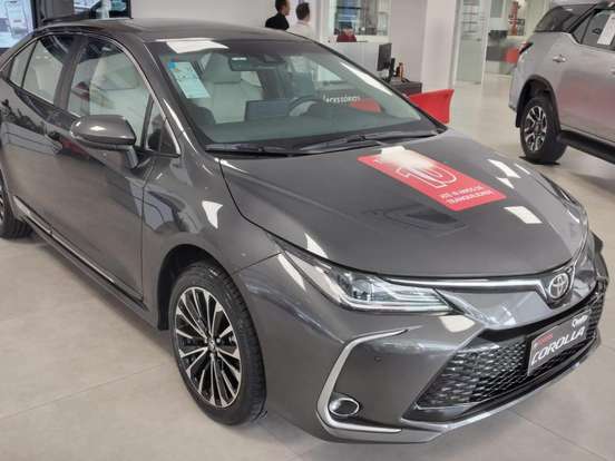 TOYOTA-COROLLA-2026