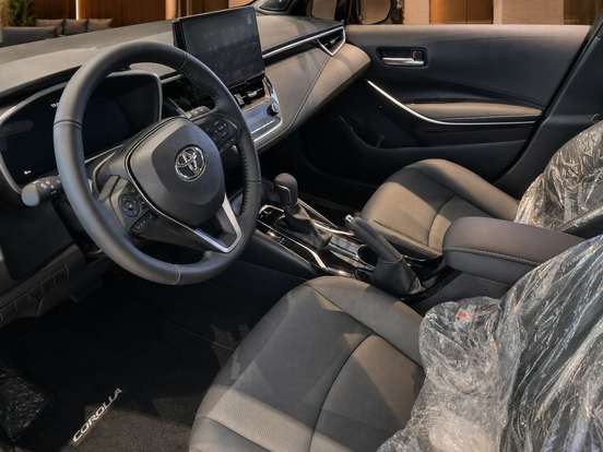 TOYOTA-COROLLA-2026