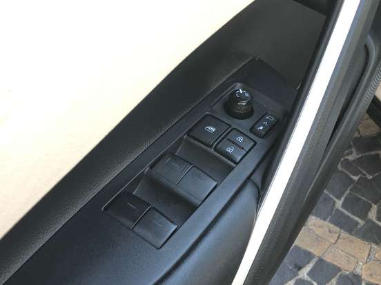 TOYOTA-COROLLA CROSS-1.8 VVT-I HYBRID FLEX XRX CVT TOYOTA-COROLLA CROSS-2024