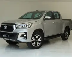 TOYOTA HILUX 2.8 SRX 4X4 CD 16V DIESEL 4P AUTOMÁTICO TOYOTA HILUX 2.8 SRX 4X4 CD 16V DIESEL 4P AUTOMÁTICO