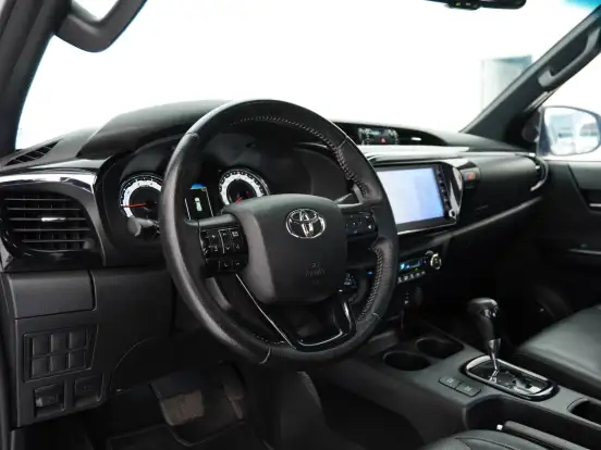 TOYOTA-HILUX-2.8 SRX 4X4 CD 16V DIESEL 4P AUTOMÁTICO TOYOTA-HILUX-2020