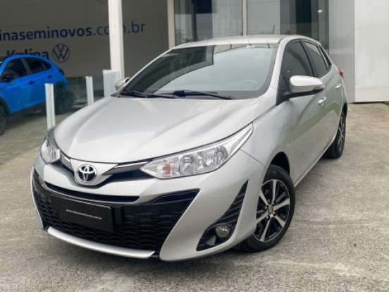 TOYOTA-YARIS-1.5 16V FLEX XS CONNECT MULTIDRIVE TOYOTA-YARIS-2020
