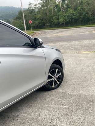 TOYOTA-YARIS-2020