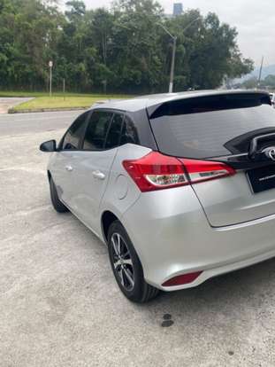 TOYOTA-YARIS-2020