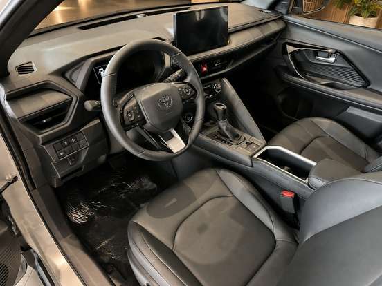 TOYOTA-YARIS CROSS-2026