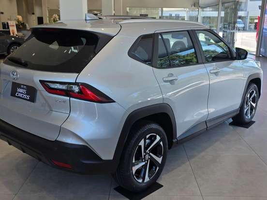 TOYOTA-YARIS CROSS-1.5 VVT-I HYBRID FLEX XRE CVT TOYOTA-YARIS CROSS-2026