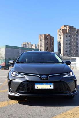 TOYOTA-COROLLA-2025