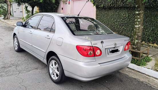 TOYOTA-COROLLA-2007